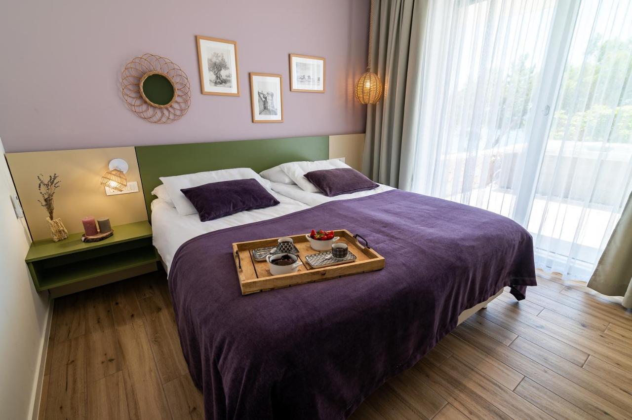 Villa Natura Luxury Apartments Mandre Eksteriør billede