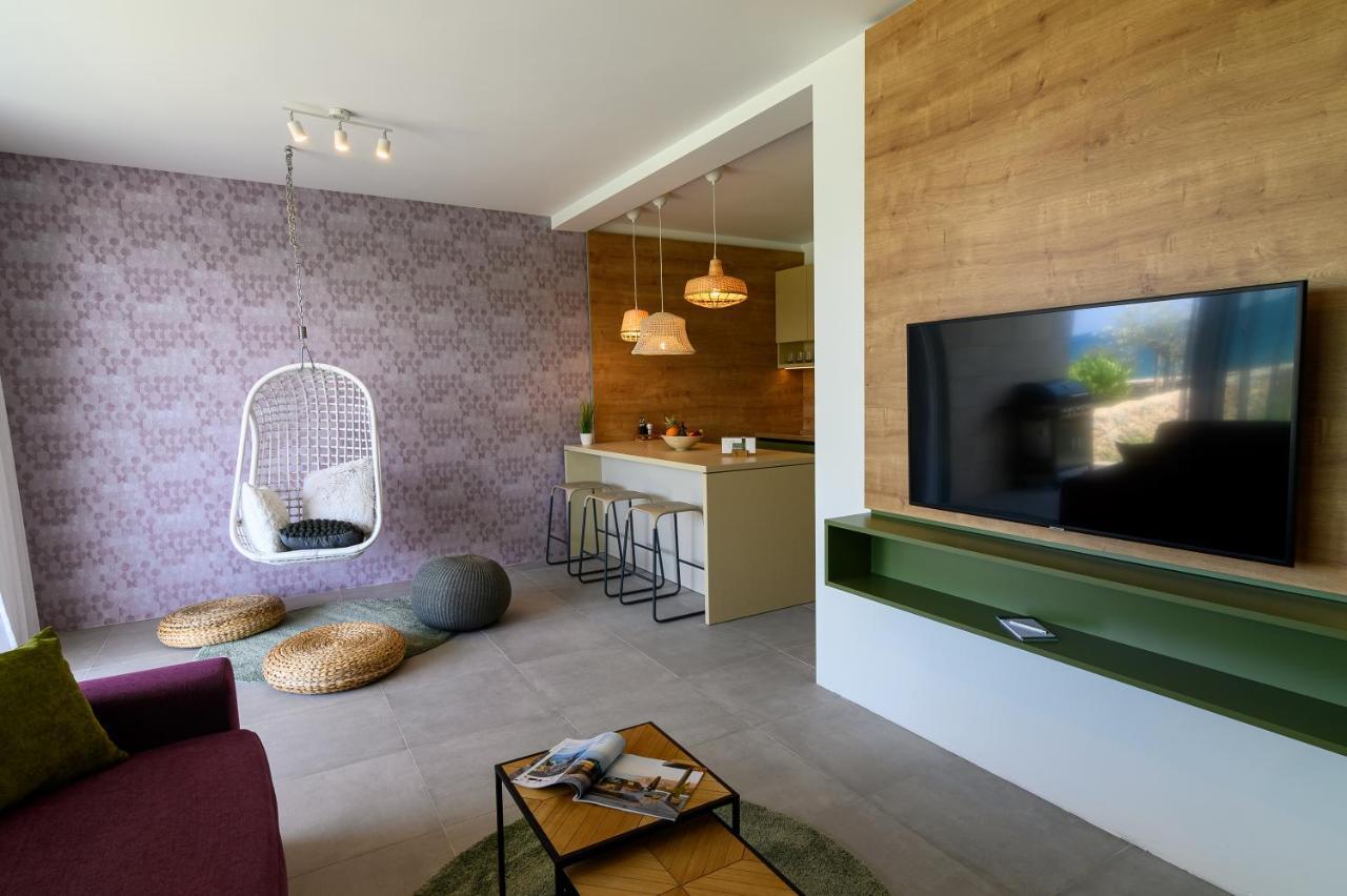 Villa Natura Luxury Apartments Mandre Eksteriør billede